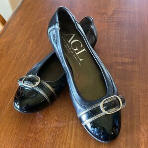 AGL Black Patent, Leather & Bronze Flats - 37